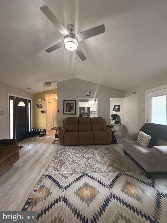 21 Chandler Ln, Voorhees, NJ - View 4