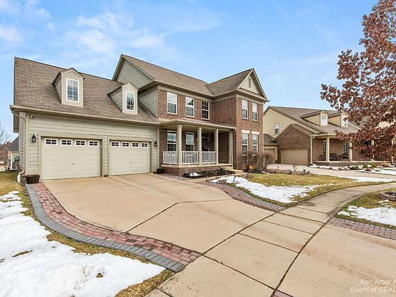 2nd image of 51278 Glen Hollow Ave