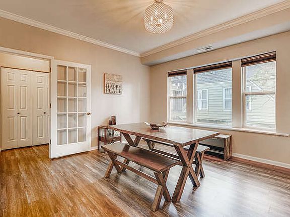 4th image of 1405 W Rosemont Ave #2