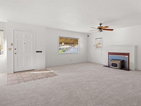 3rd image of 930 Mcminn Avenue
