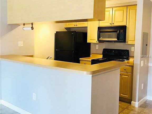 3rd image of 108 Alameda Ct Unit 235