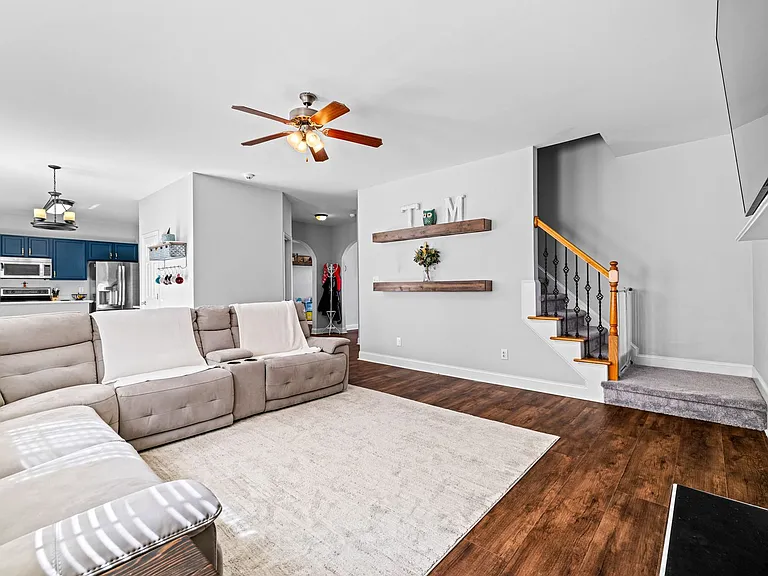 210 Dartmoor Trl — Photo 22