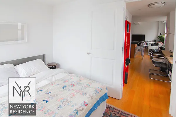 Rented by New York Residence | media 5