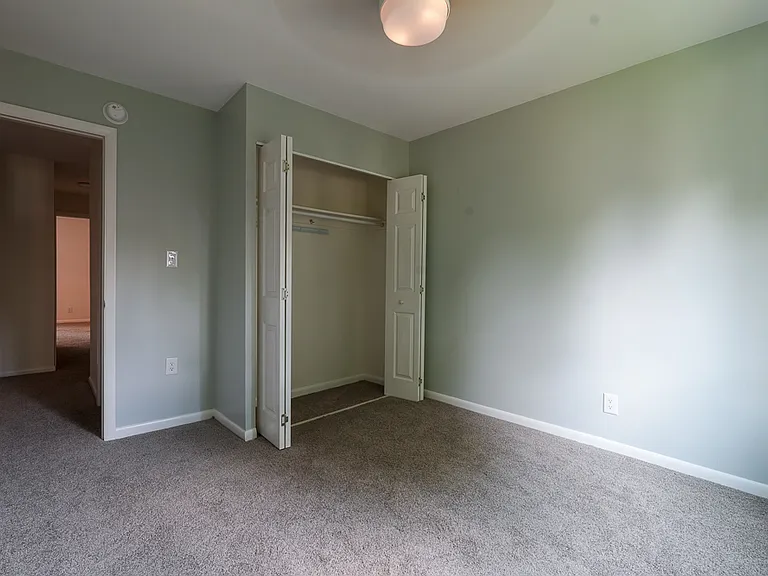321 Harvest Dr — Photo 9
