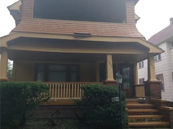 11612 Buckingham Ave, Cleveland, OH 44120