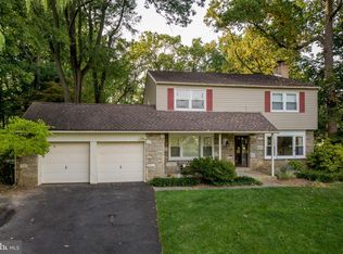 1580 Tralee Dr, Dresher, PA 19025