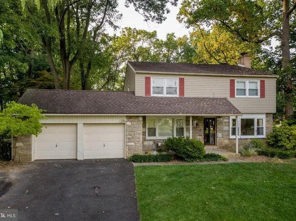 1580 Tralee Dr, Dresher, PA 19025