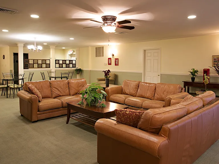 Green Acres Homes — Photo 12