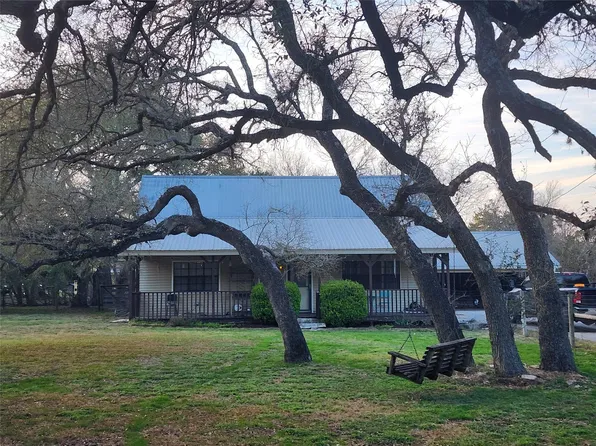 200 Little Barton Dr, Dripping Springs, TX 78620