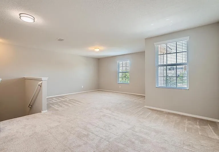 13927 Laurel Br — Photo 12