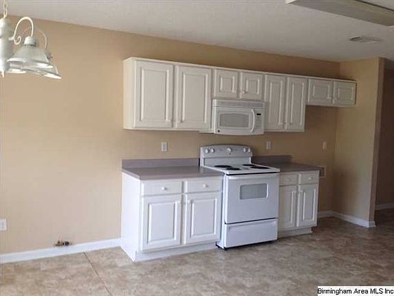 4th image of 14221 Southland Dr