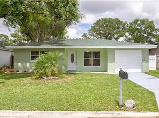 1729 E Lagoon Cir, Clearwater, FL 33765