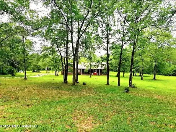 23220 Red Bluff Rd, Moss Point, MS 39562