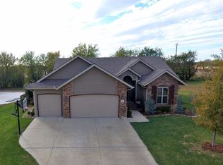 8 N Oak Ct, Oxford, KS 67119