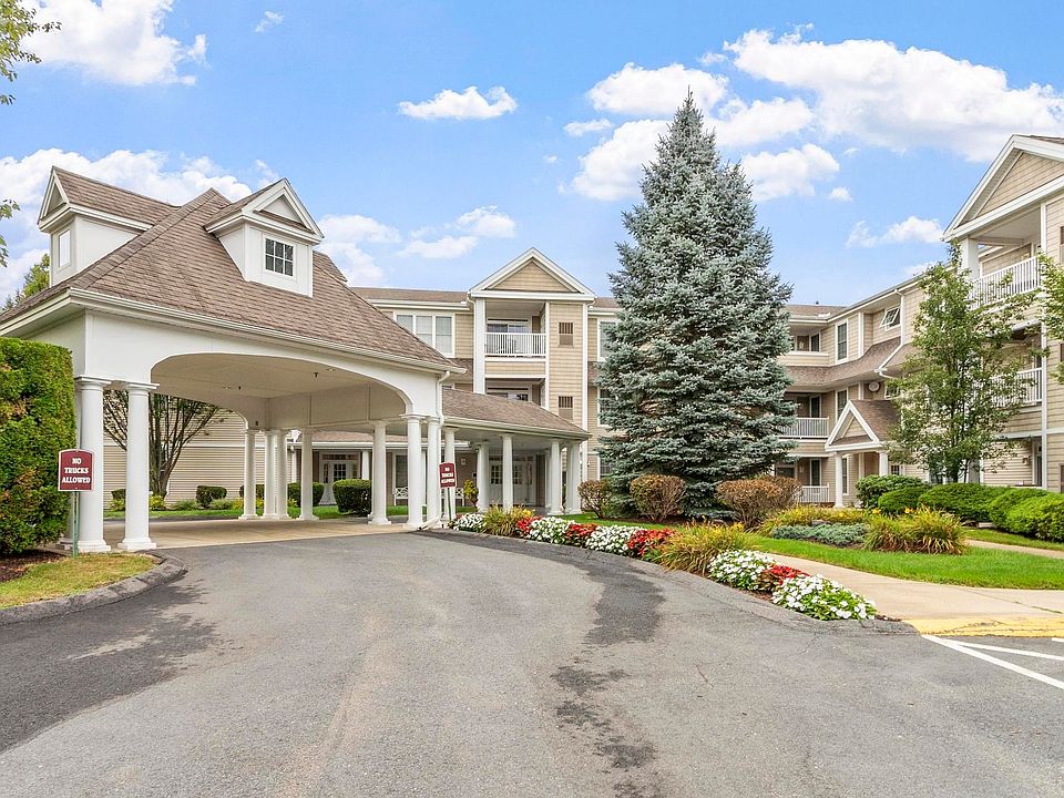 1st image of 1204 Emerald Ct Unit 1204