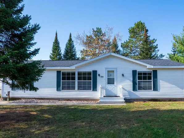607 Funk St, Crivitz, WI 54114
