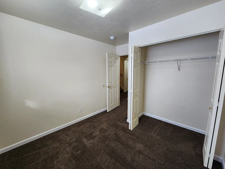 2450 Virlow St Apt 1 - 14_01142025