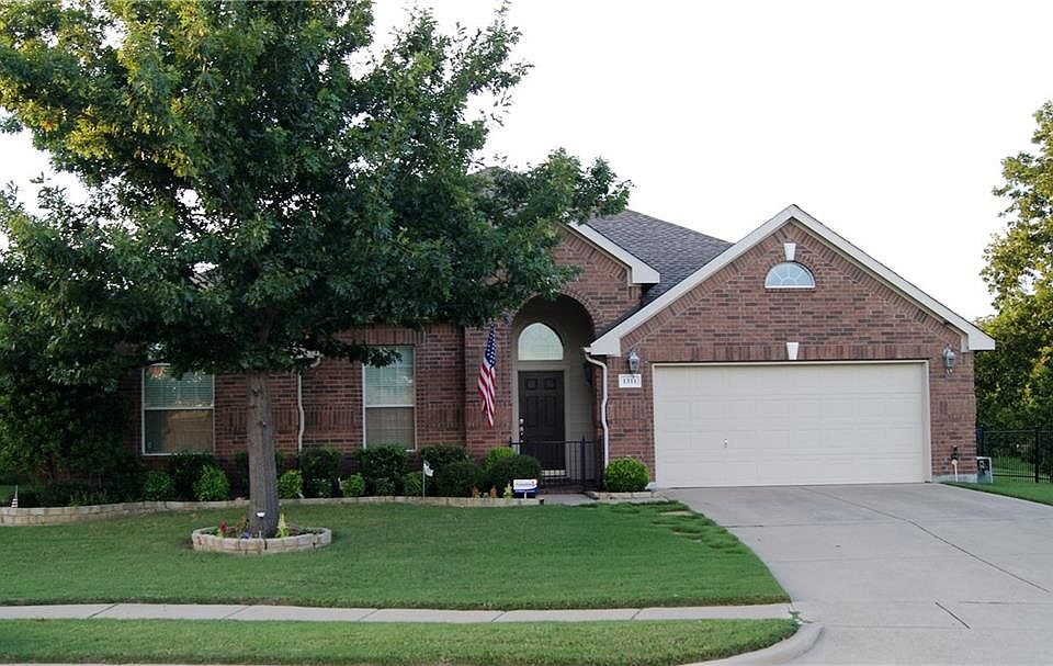 1st image of 1311 W Collins Cir