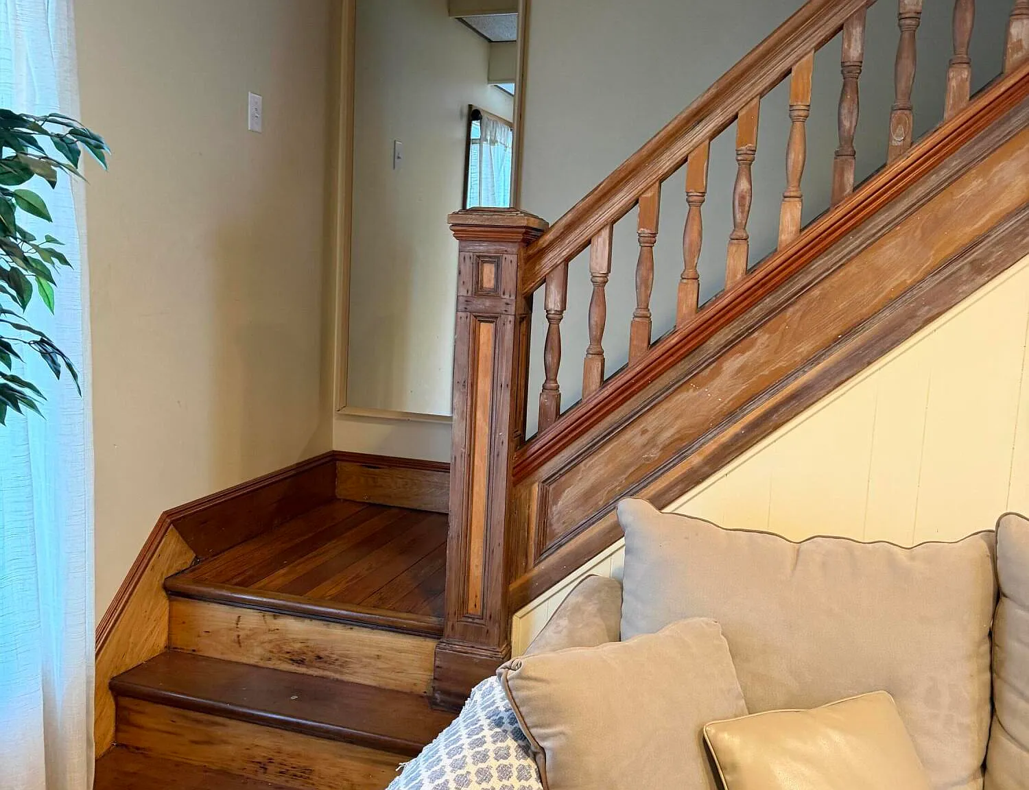 3 bed, 1.0 bath, 873 sqft, $1,900 — Photo 4