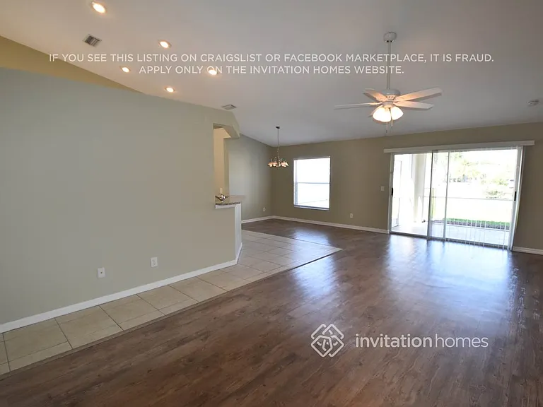 4635 Sanibel Way — Photo 4