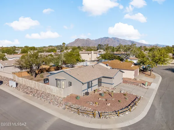 2670 W Bensbrook Pl, Tucson, AZ 85741