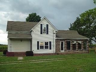 2nd image of 23587 Newton Ave