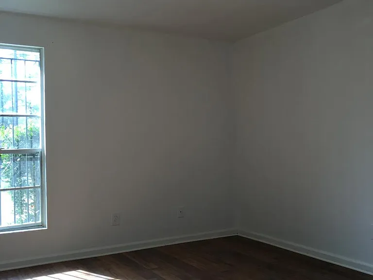 2326 Winston Way — Photo 10