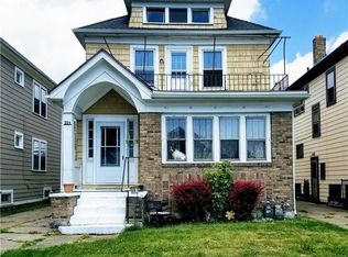 394 Taunton Pl, Buffalo, NY 14216