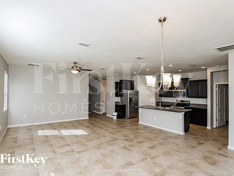 740 Remington Green Dr SE — Photo 5