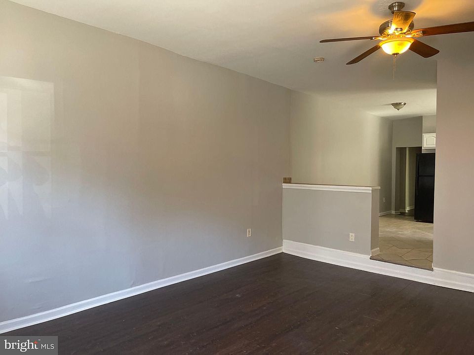 1st image of 2613 E Somerset St #A
