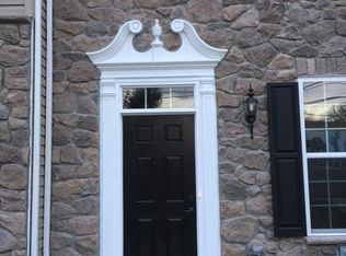 79 Franklin Cir, Somerdale, NJ 08083