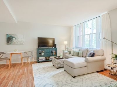 51 Pettee St APT 13, Newton, MA, 02464