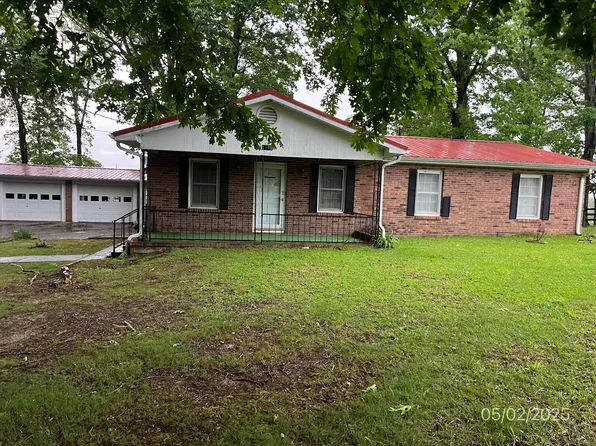 1916 32nd St, Haleyville, AL 35565