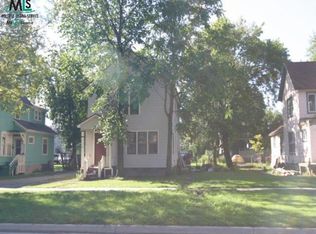 916 Bonhomme Ct, Port Huron, MI