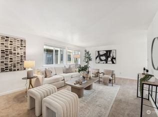 734 N 94th St #A-3, Seattle, WA 98103