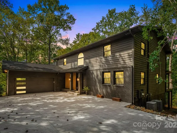 131 Jonadel Ct, Lake Lure, NC 28746