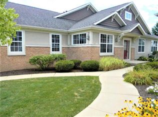 4412 Perry Ridge Ln, Loves Park, IL 61111