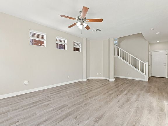 5th image of 6369 Azurelyn Ave