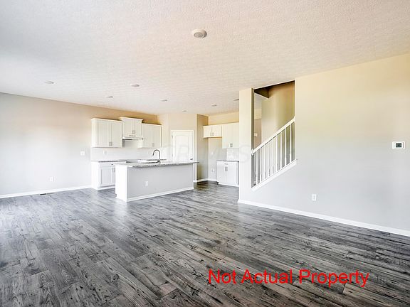 5th image of 286 Springer Woods Blvd