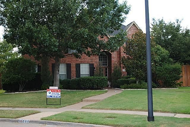 1st image of 417 Graywood Ct