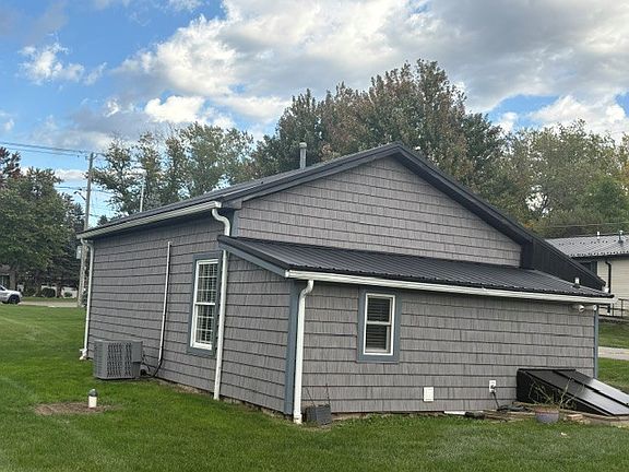 3rd image of 3444 Orchard Park Rd