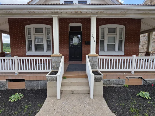 434 S 4th St #1, Hamburg, PA 19526
