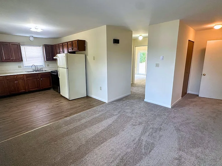 123 Heritage Rd #2 — Photo 7