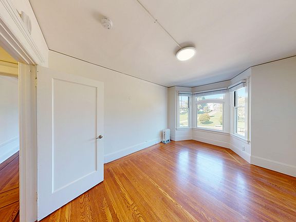 2nd image of 2153 Sacramento St APT 10