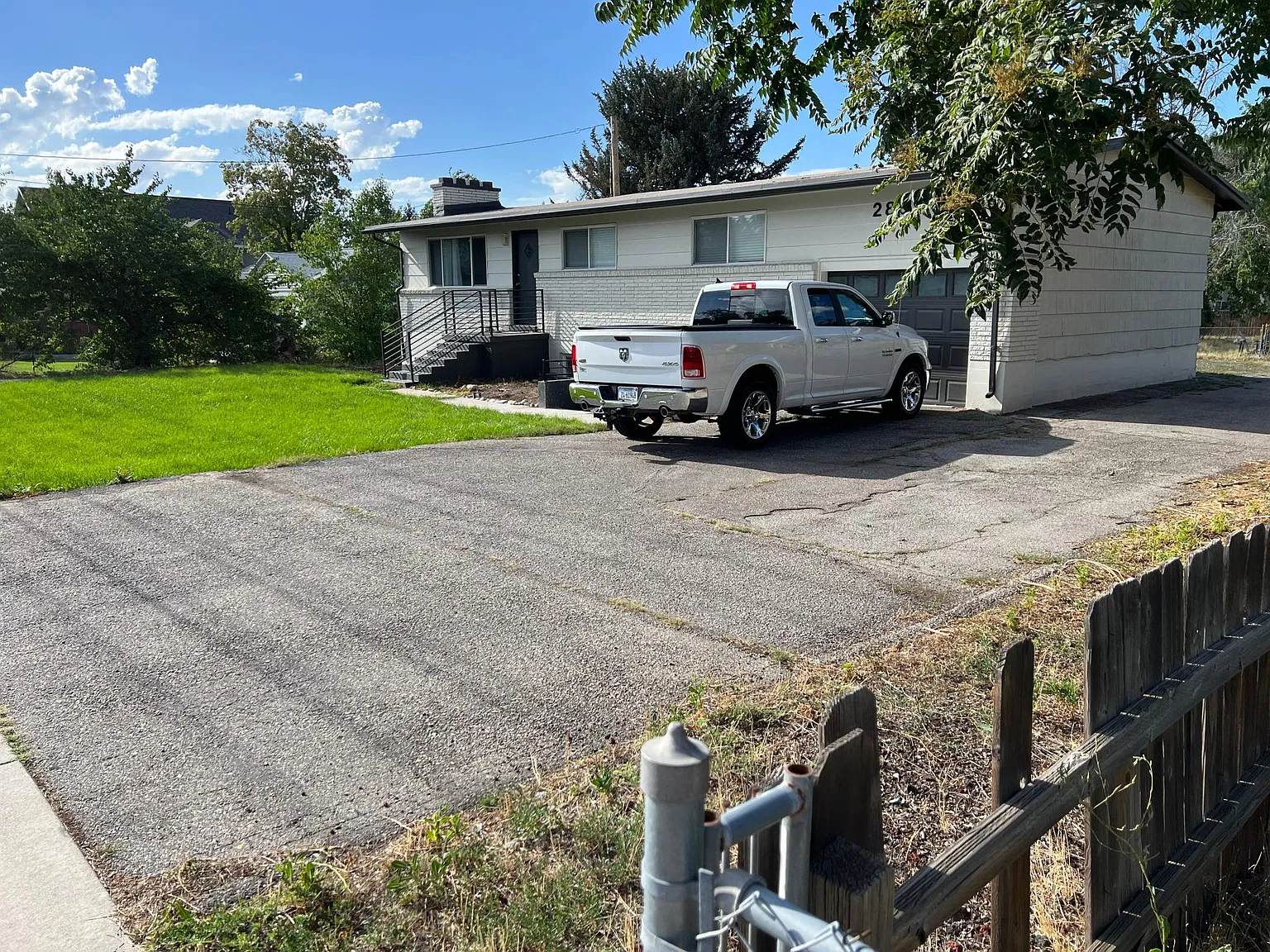4 bed, 2288 sqft, $5,000 — Photo 2