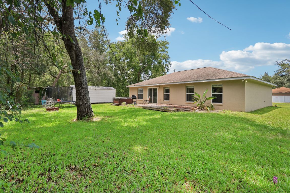 SE 164th Pl-S1807-028.jpg