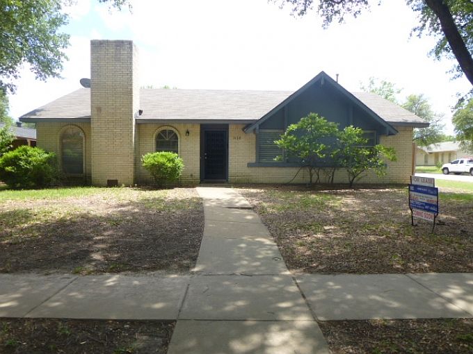 1st image of 3138 Teakwood Dr