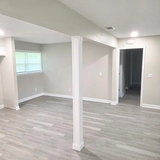 3 bed, 1196 sqft, $1,800 — Photo 3