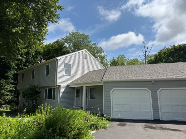 4672 Congress St, Fairfield, CT 06824