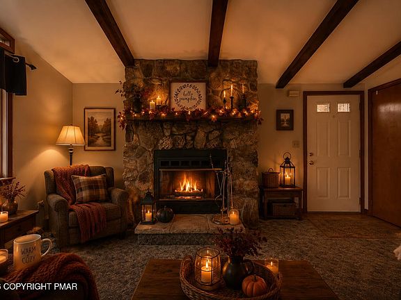 3rd image of 51 Spencer Ln